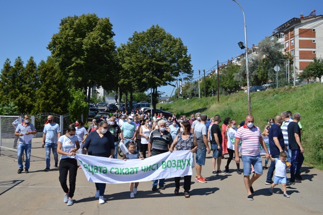 Граѓаните протестираа  против загадувањето од фабриката „Пејпер Мил“