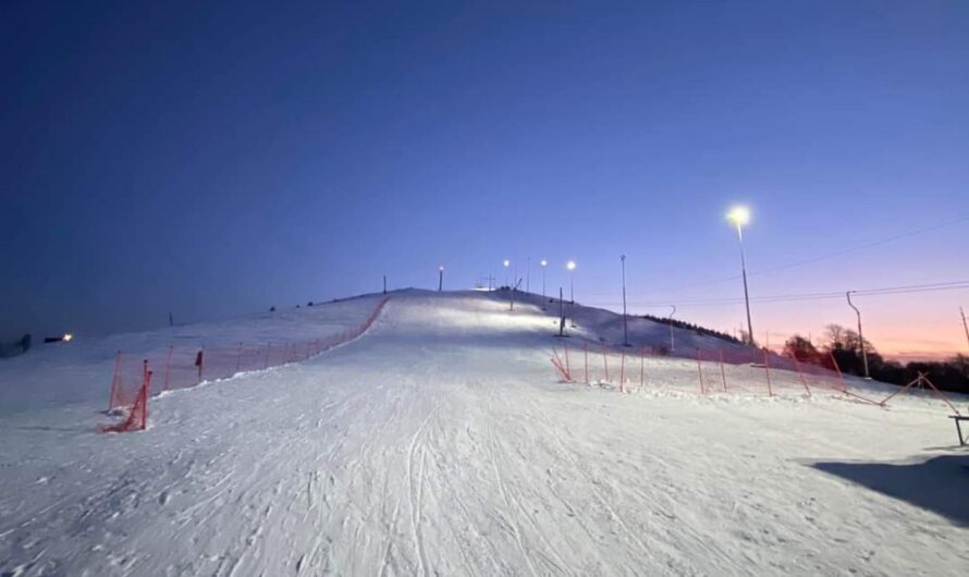 На 20 јануари – Ноќно скијање на Пониква