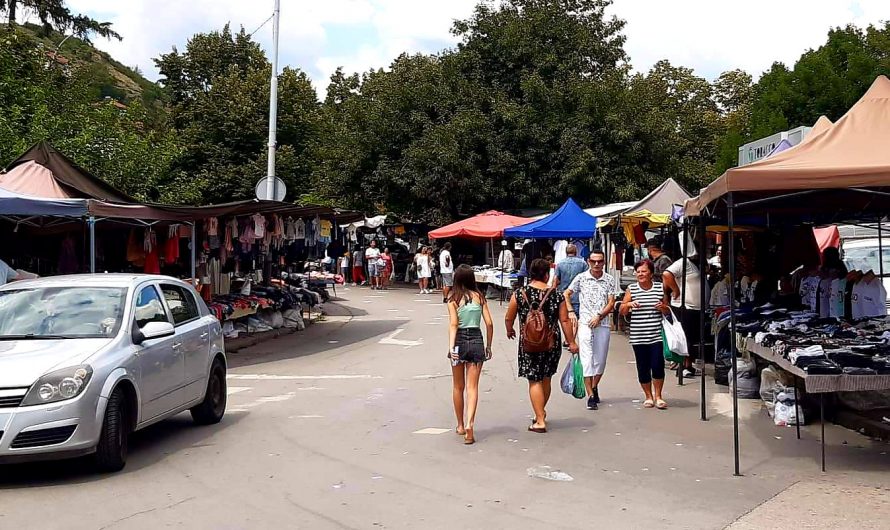 Хаосот на Градскиот пазар надживеа неколку локални власти – решение се уште нема
